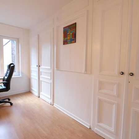Appartement LeBeaureGare à Lille Extérieur photo